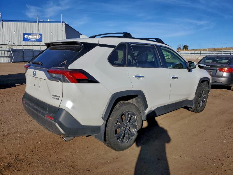 Фото 3 - TOYOTA RAV4