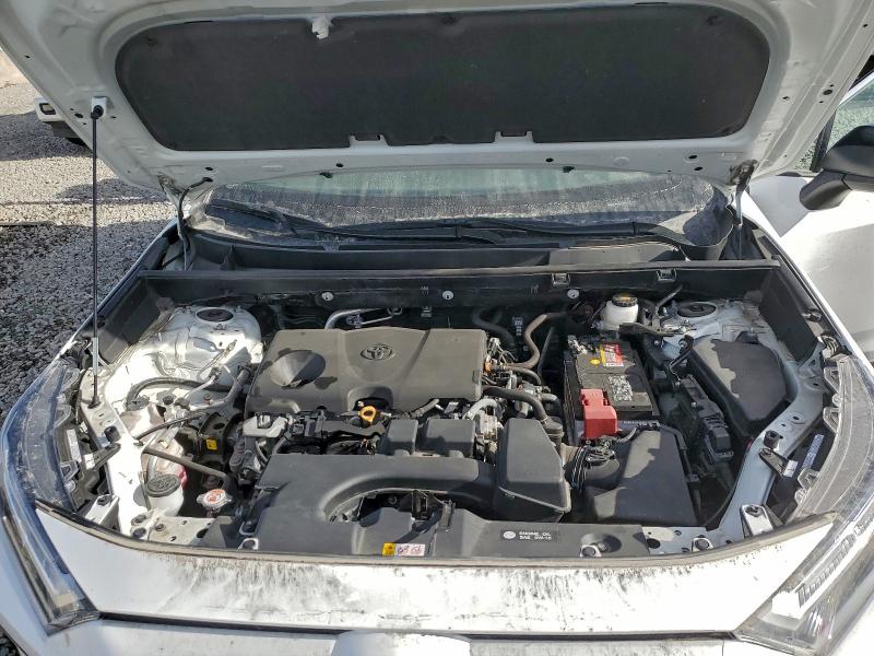 Фото 12 - TOYOTA RAV4