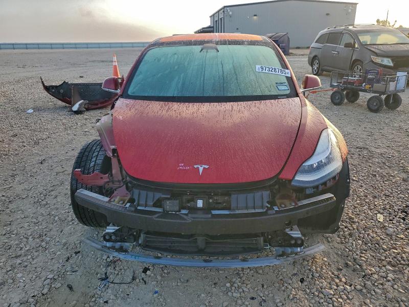 Фото 5 - TESLA MODEL 3