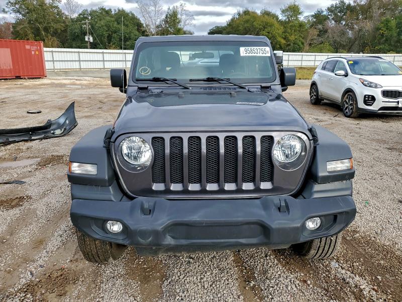 Фото 5 - JEEP WRANGLER