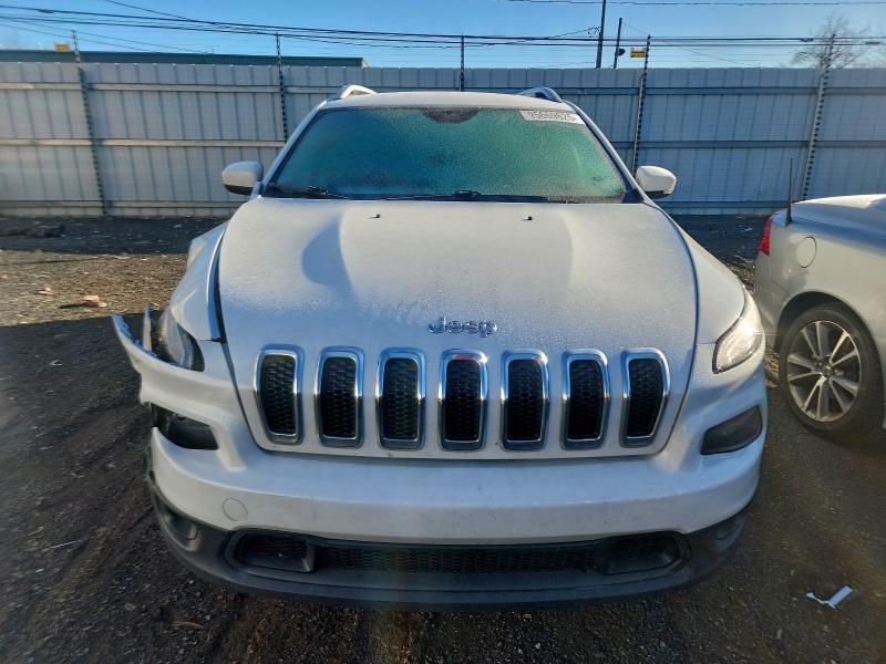 Фото 5 - JEEP GRAND CHER