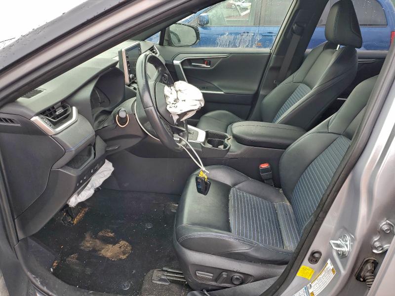 Фото 7 - TOYOTA RAV4