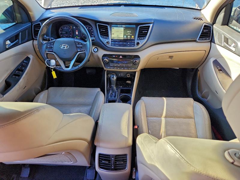 Фото 8 - HYUNDAI TUCSON