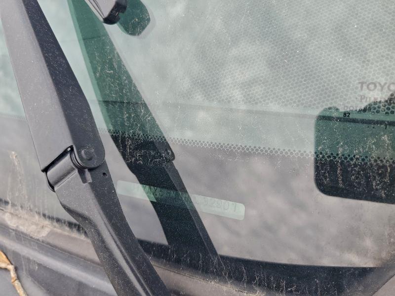 Фото 12 - TOYOTA TACOMA