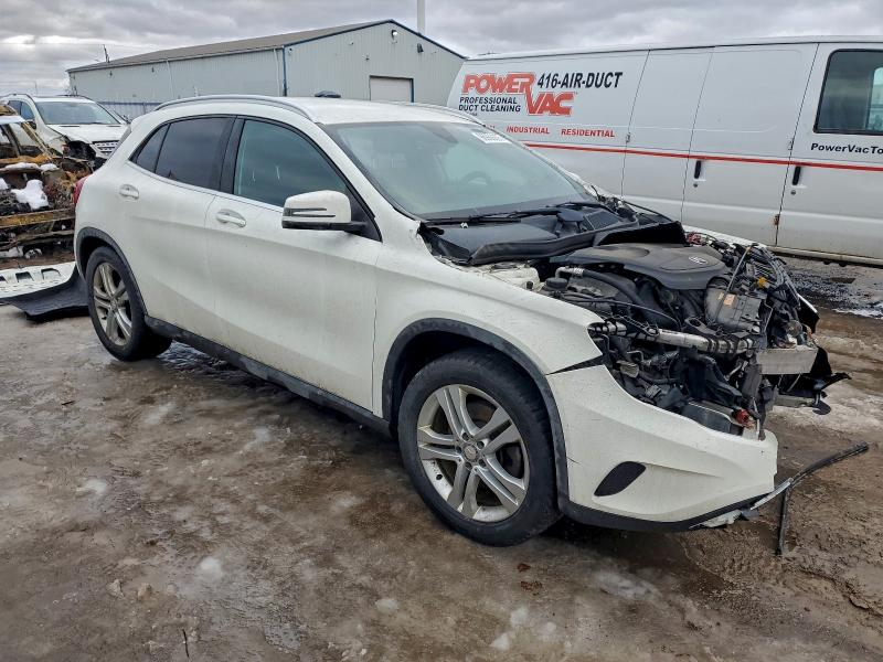 Фото 4 - MERCEDES-BENZ GLA-CLASS