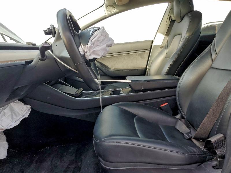 Фото 7 - TESLA MODEL 3