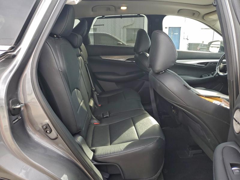 Фото 11 - INFINITI QX50