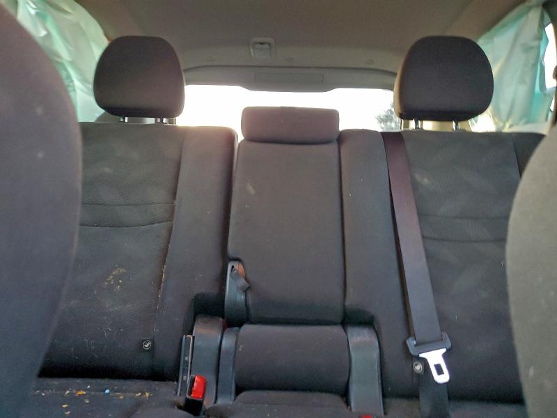 Фото 10 - NISSAN ROGUE