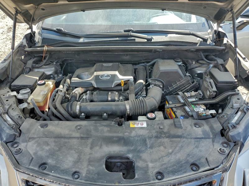 Фото 11 - LEXUS NX