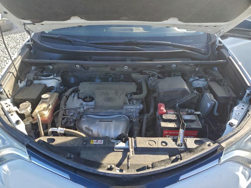 Фото 12 - TOYOTA RAV4