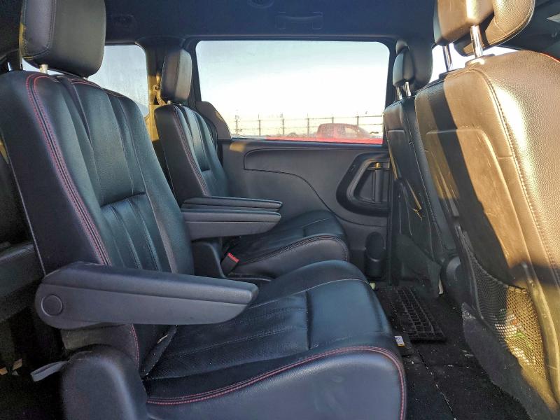 Фото 11 - DODGE CARAVAN