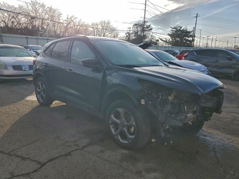 Фото 4 - FORD ESCAPE ST