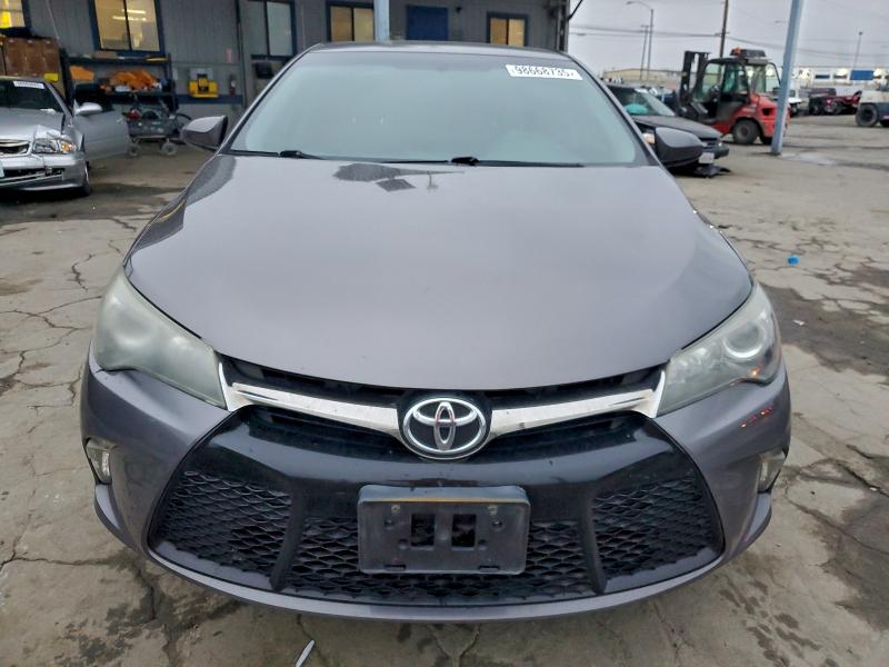 Фото 5 - TOYOTA CAMRY