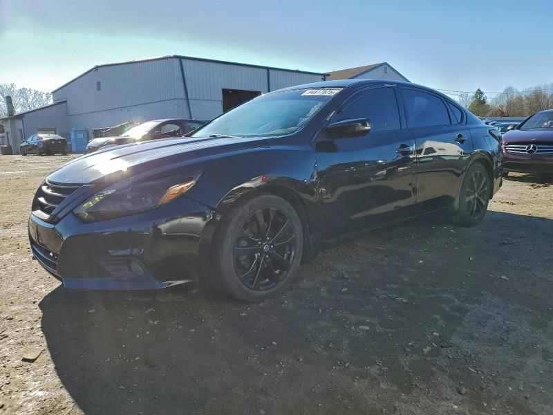 Фото 1 - NISSAN ALTIMA