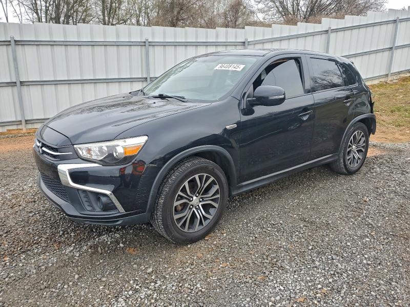 Фото 1 - MITSUBISHI OUTLANDER