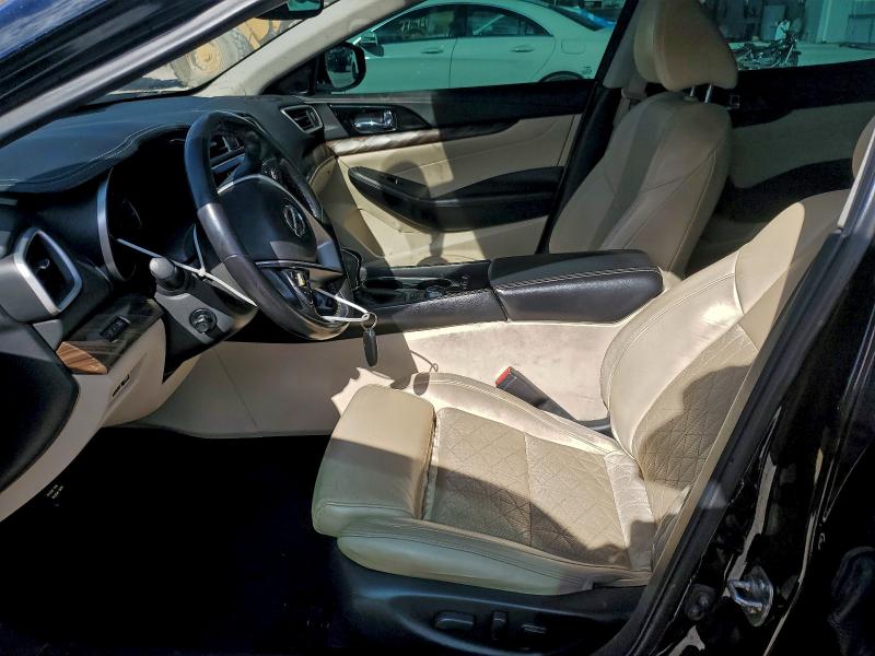 Фото 7 - NISSAN MAXIMA