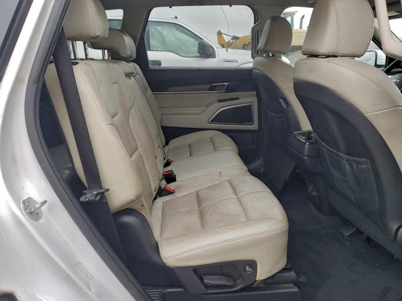 Фото 11 - KIA TELLURIDE