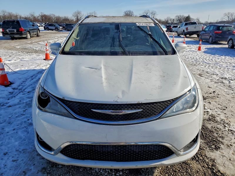 Фото 5 - CHRYSLER PACIFICA