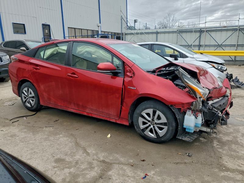 Фото 4 - TOYOTA PRIUS