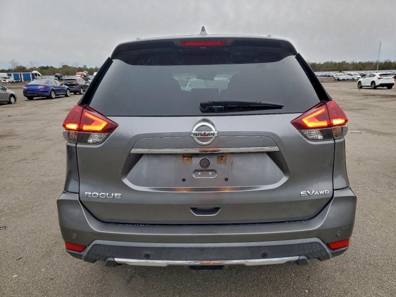 Фото 6 - NISSAN ROGUE