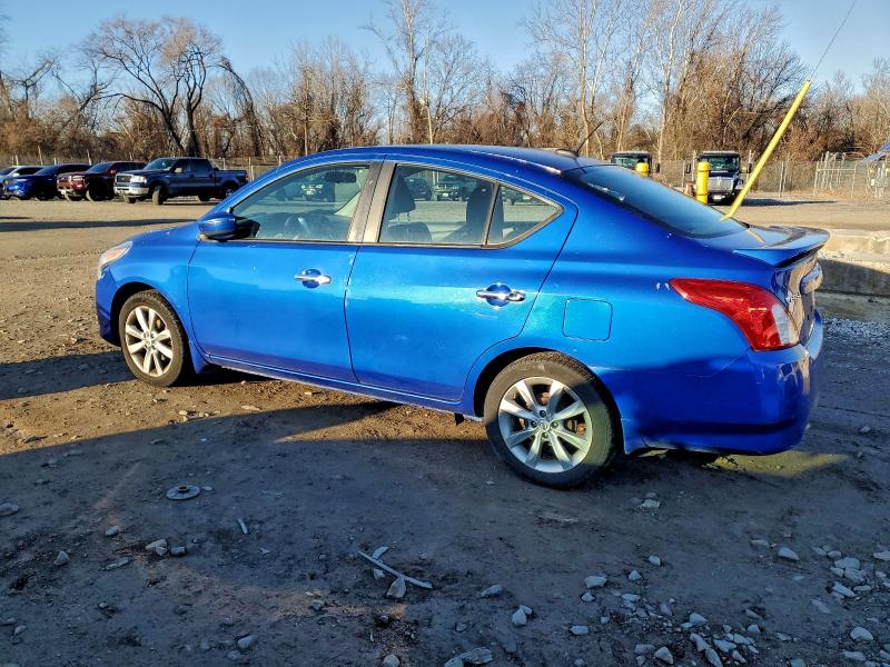 Фото 2 - NISSAN VERSA