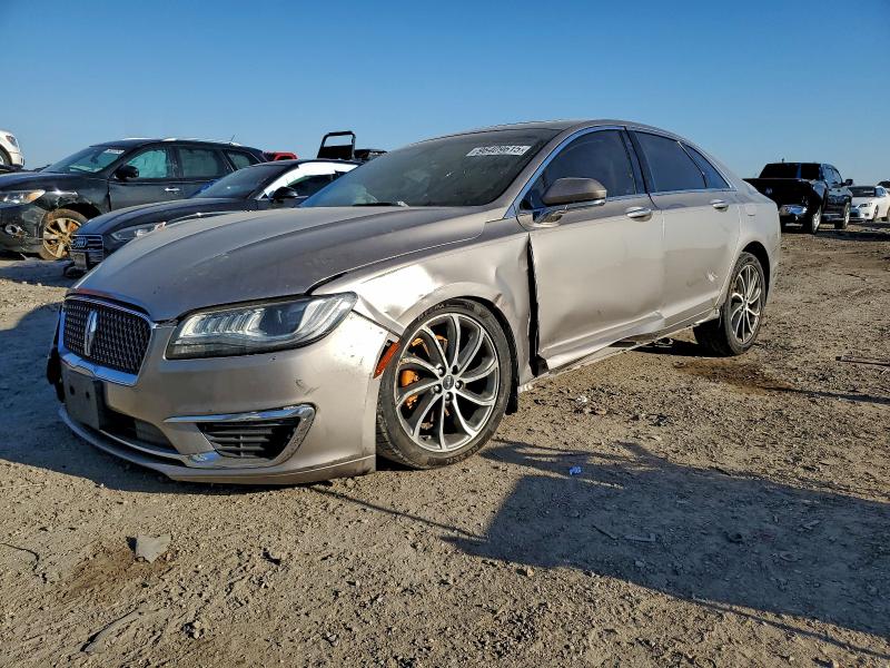 Фото 1 - LINCOLN MKZ