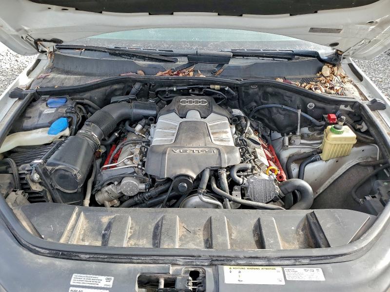 Фото 12 - AUDI Q7