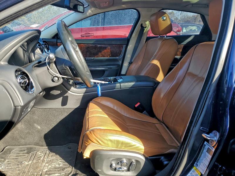 Фото 7 - JAGUAR XJ