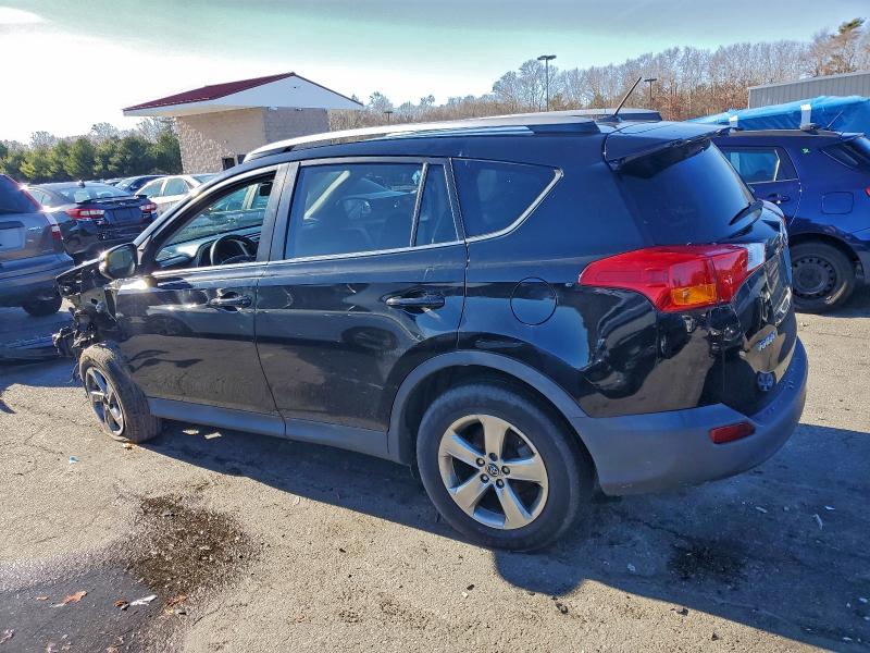 Фото 2 - TOYOTA RAV4