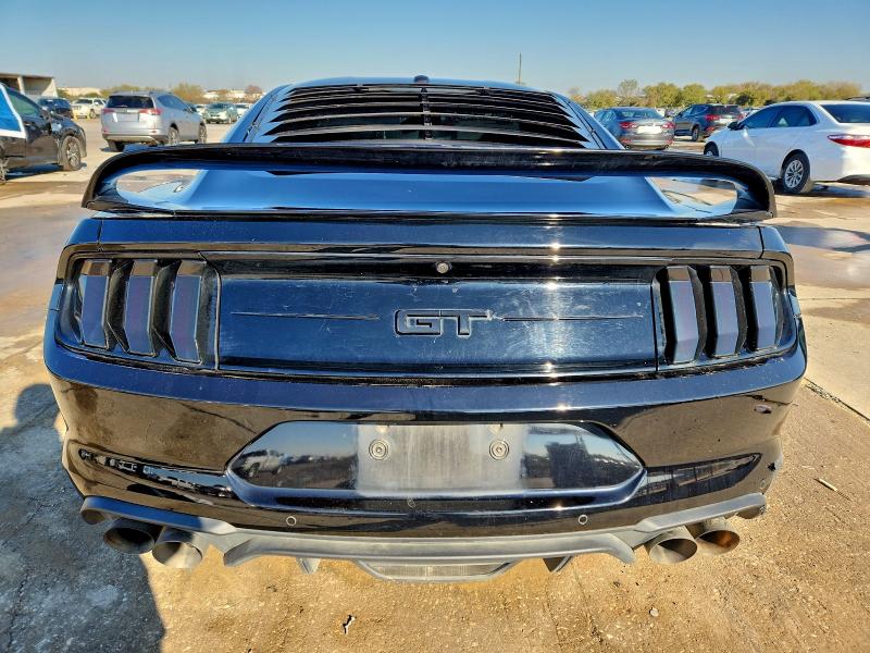 Фото 6 - FORD MUSTANG