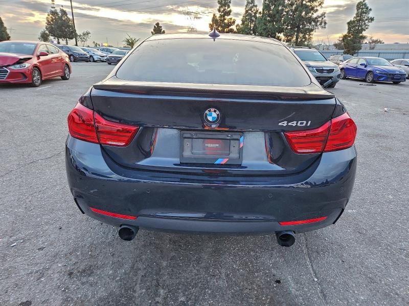Фото 6 - BMW 4 SERIES