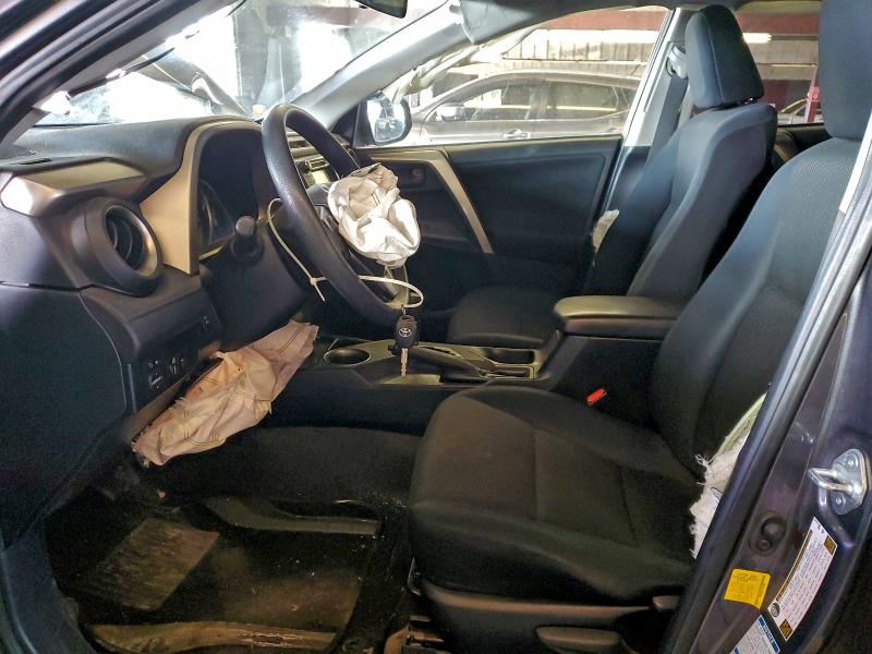 Фото 7 - TOYOTA RAV4