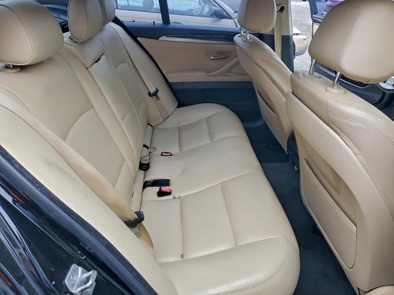 BMW 5 SERIES 2016 VIN WBA5B1C55GG129962