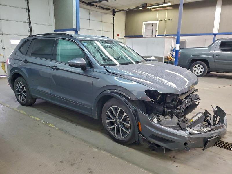 Фото 4 - VOLKSWAGEN TIGUAN