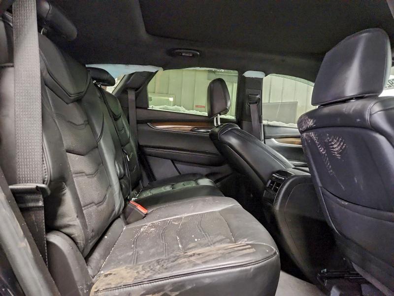 Фото 11 - CADILLAC XT5