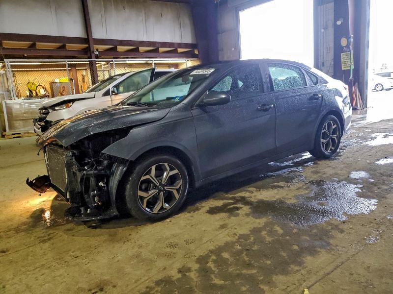 Фото 1 - KIA FORTE