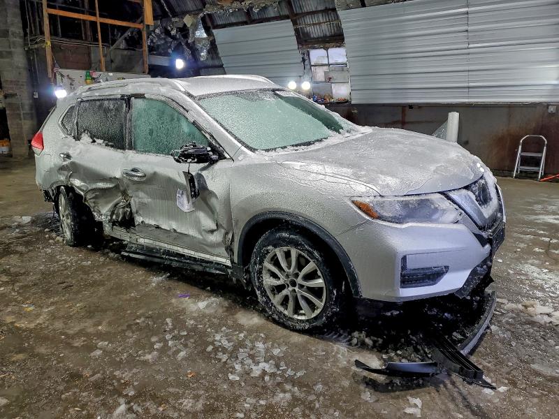 Фото 4 - NISSAN ROGUE