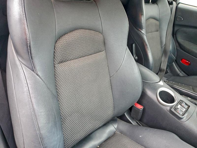 Фото 10 - NISSAN 370Z