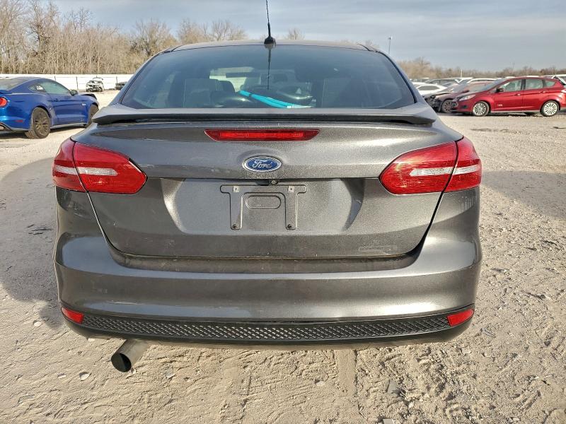 Фото 6 - FORD FOCUS