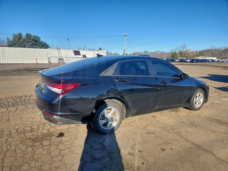 Фото 3 - HYUNDAI ELANTRA