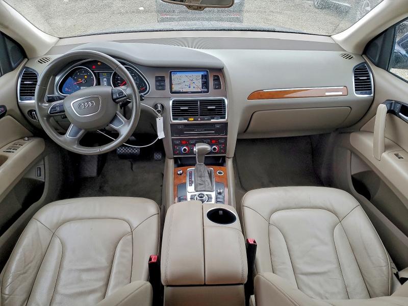 Фото 8 - AUDI Q7