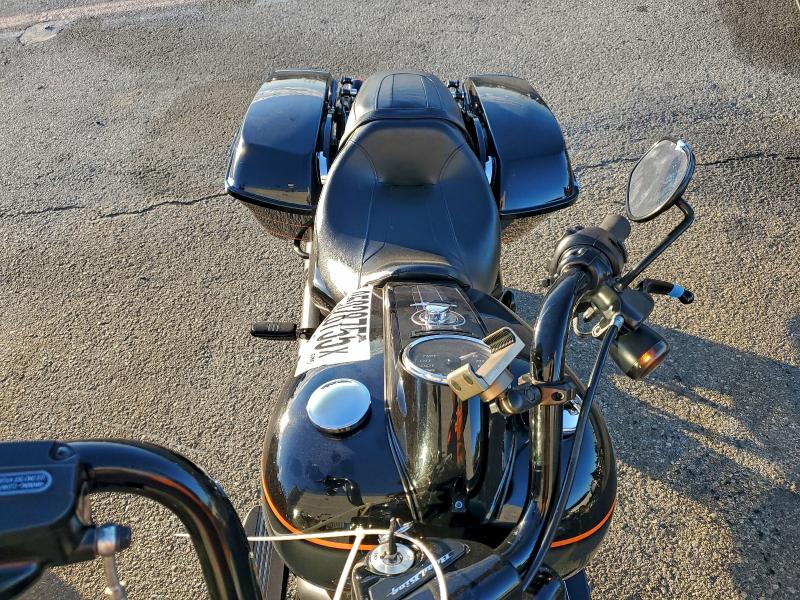 HARLEY-DAVIDSON FL 2022