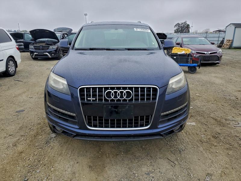 Фото 5 - AUDI Q7