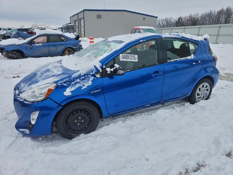 Фото 1 - TOYOTA PRIUS