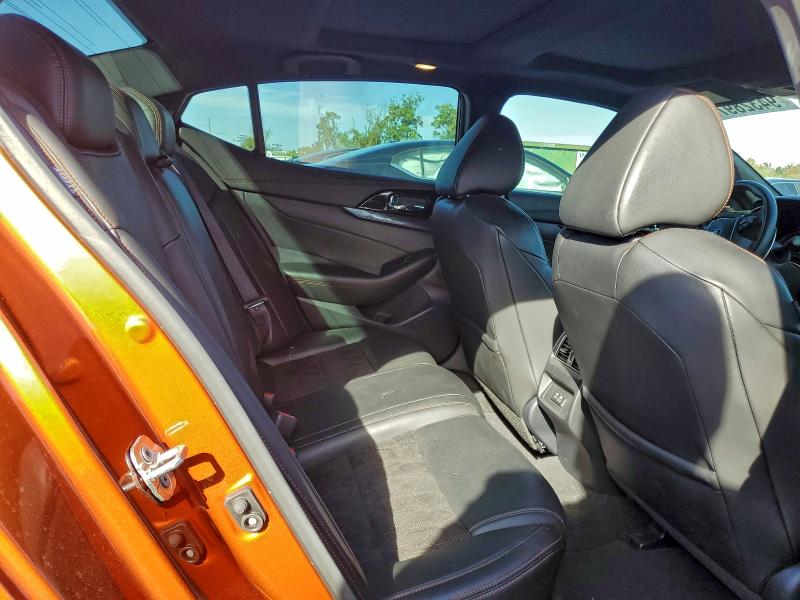 Фото 10 - NISSAN MAXIMA