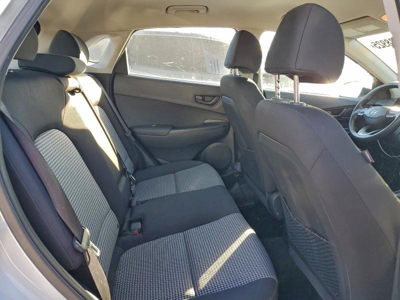 Фото 10 - HYUNDAI KONA