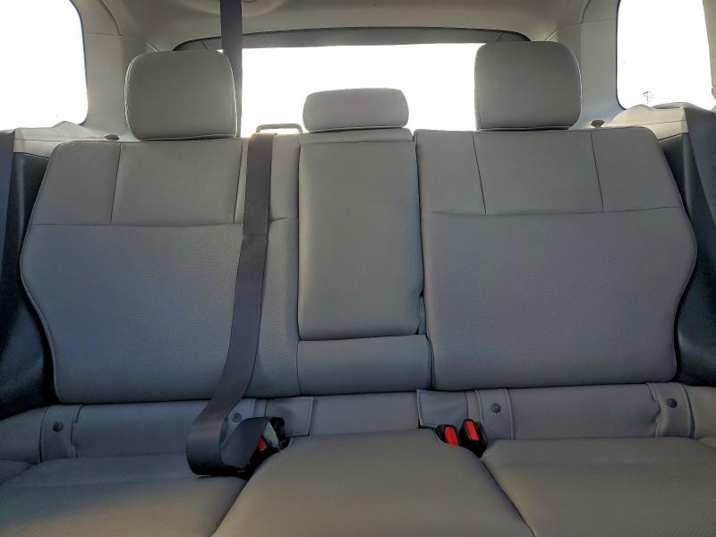 Фото 10 - SUBARU FORESTER