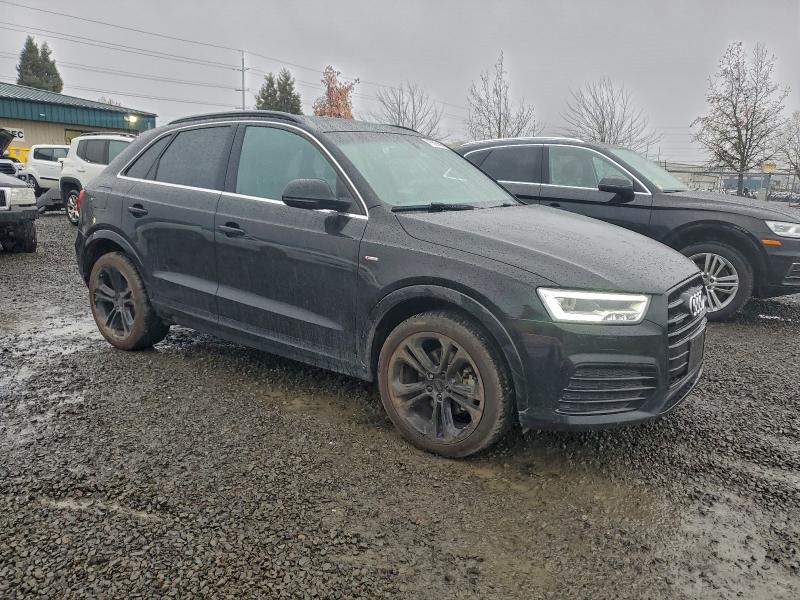 Фото 4 - AUDI Q3