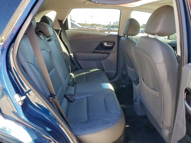 Фото 11 - KIA NIRO