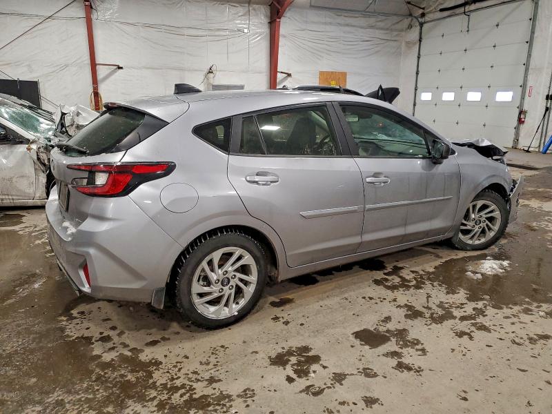 Фото 3 - SUBARU IMPREZA